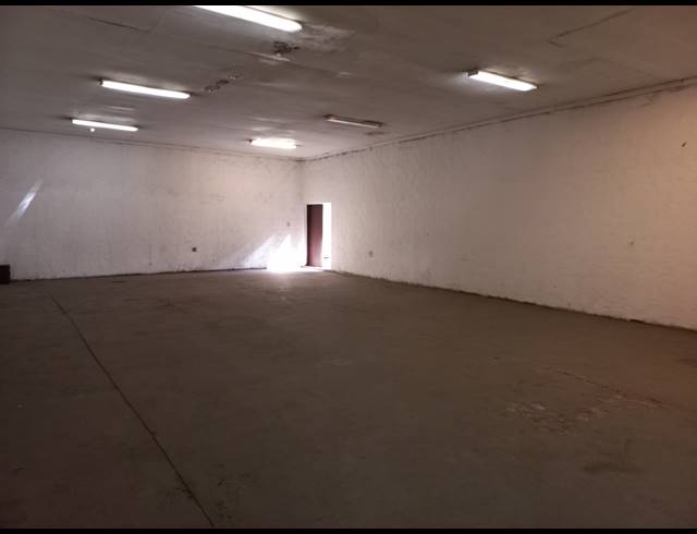 1,260M² FACTORY TO LET IN ANGELO